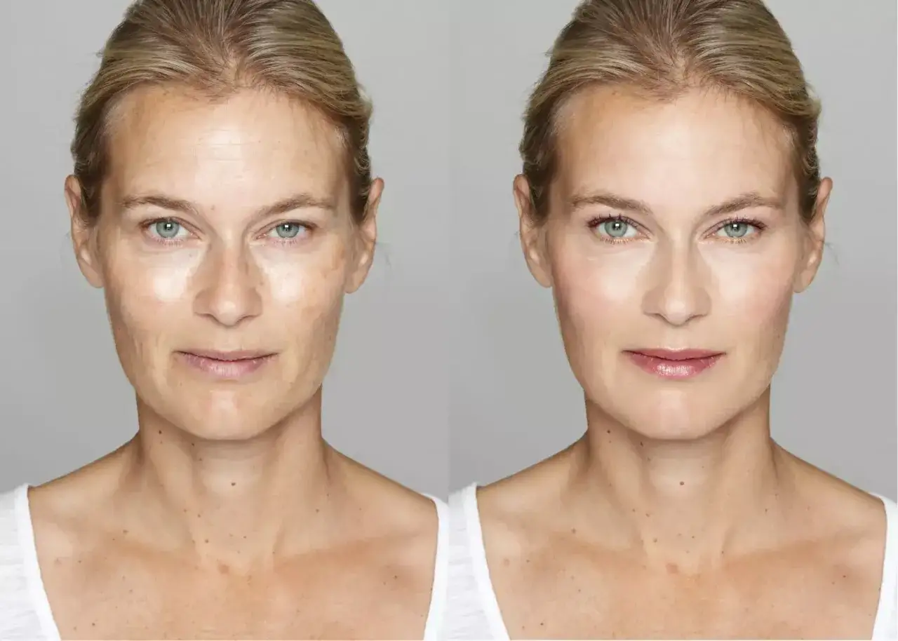 Vorher-Nachher-Vergleich: Eine Frau mit 50 Jahren, deren Haut durch Make-up jugendlicher wirkt.